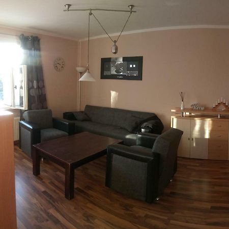Ferienwohnung Charlett เดรสเดน ภายนอก รูปภาพ