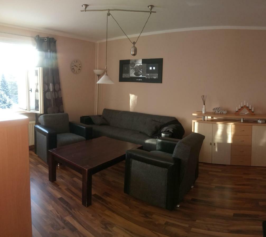 Ferienwohnung Charlett เดรสเดน ภายนอก รูปภาพ